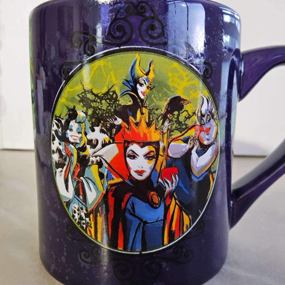 Disney Villains Coffee Mug Silver Buffalo 14oz‎ Purple Ceramic Cup